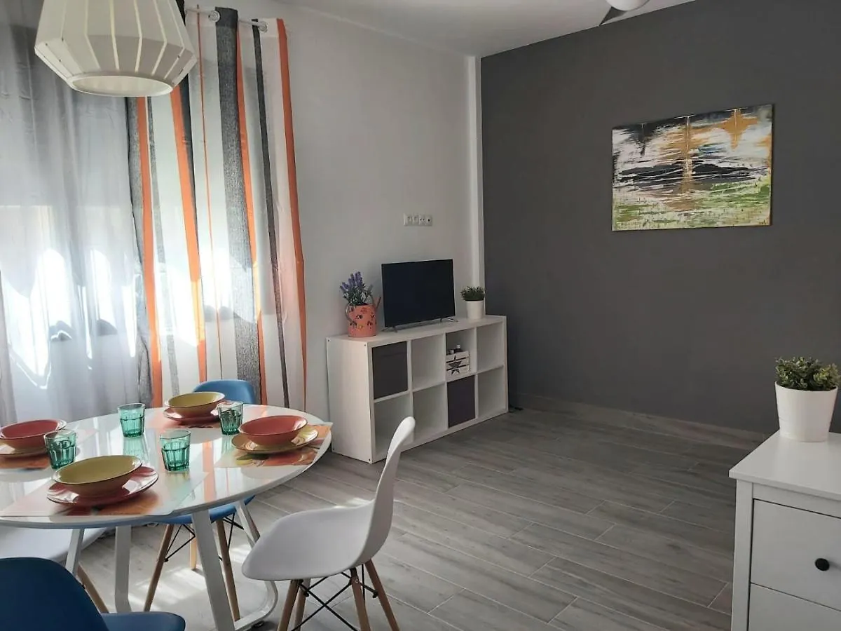 Bnbook Medea Apartments Fuengirola Spain